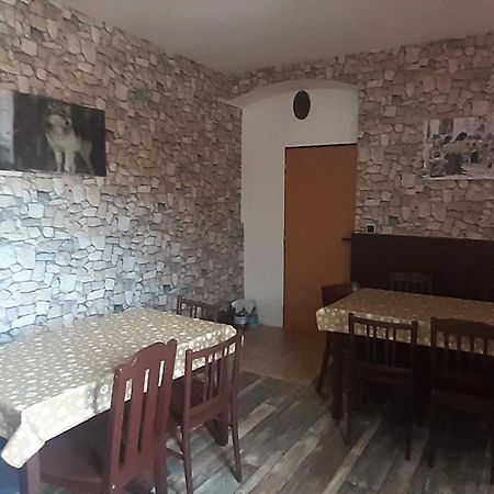 Penzion U Draci Skaly Hotel Svojse Luaran gambar