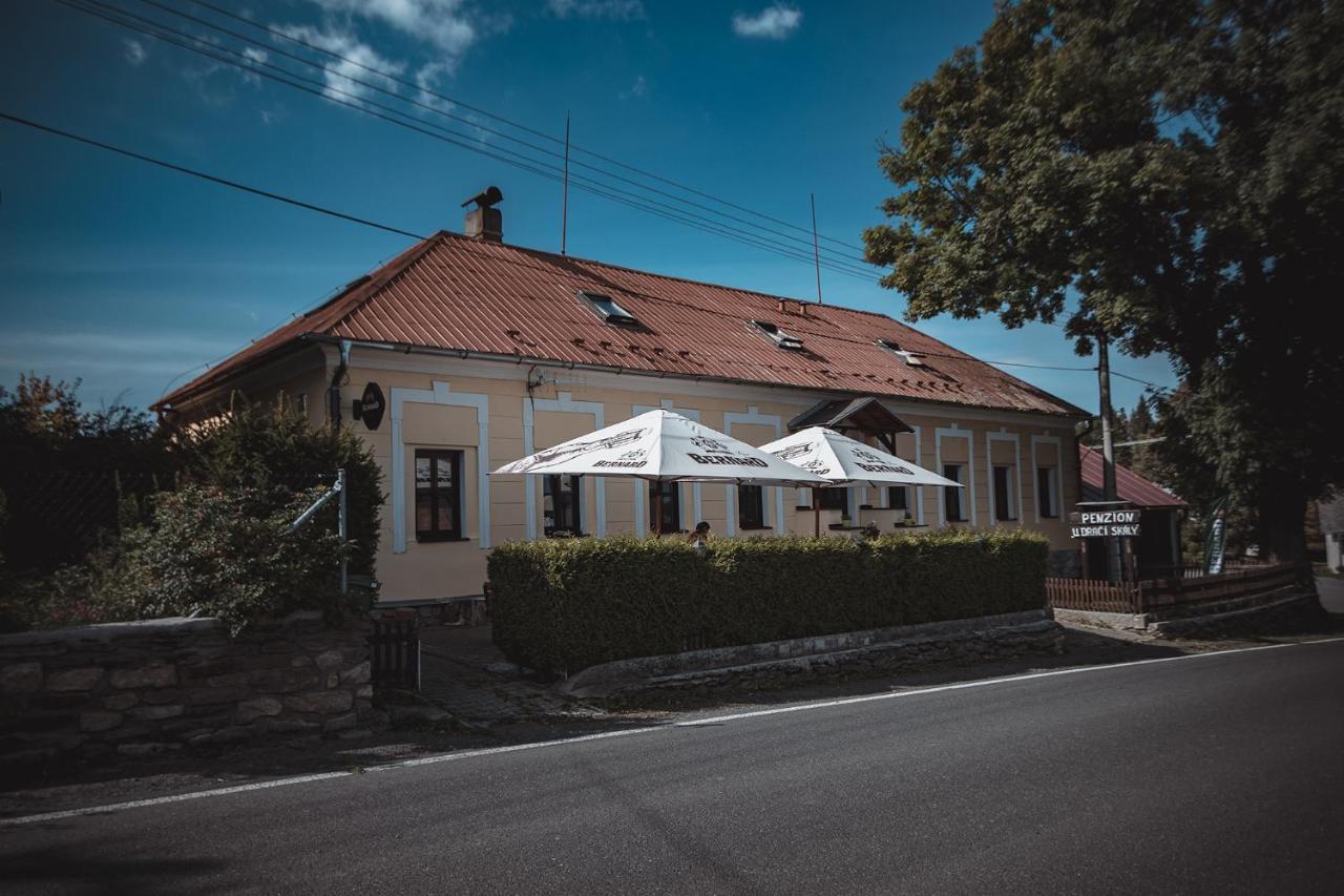 Penzion U Draci Skaly Hotel Svojse Luaran gambar